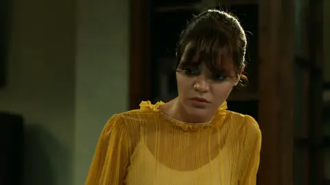 Demir muestra indiferencia hacía Züleyha Demir muestra indiferencia hacía Züleyha