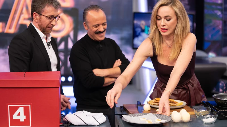 Marta Hazas sorprende con los mejores trucos dom&eacute;sticos: &ldquo;De un huevo te hago cinco&rdquo;
