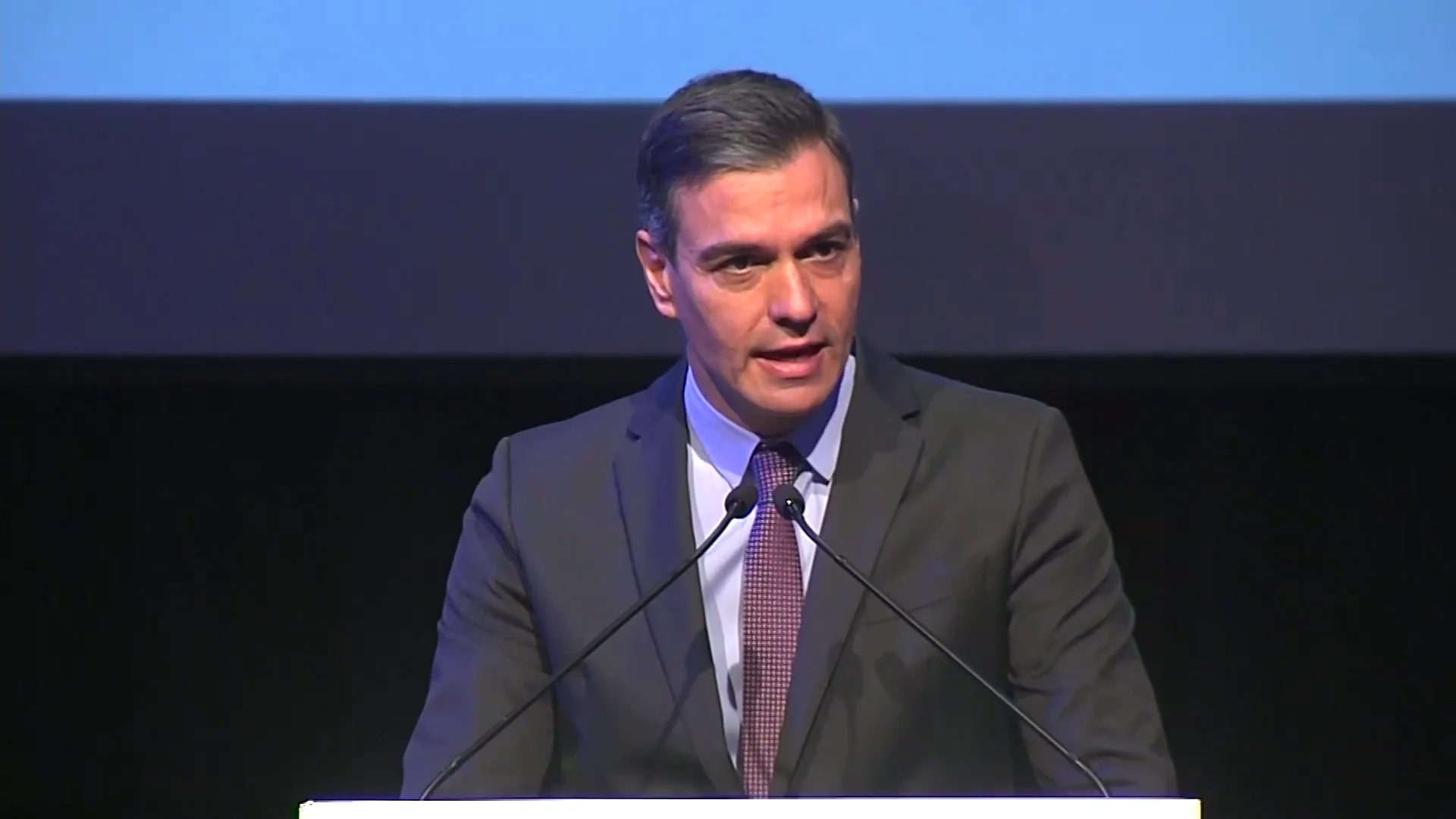 Pedro S&aacute;nchez cree que Espa&ntilde;a experimenta una recuperaci&oacute;n econ&oacute;mica "s&oacute;lida y justa" gracias a la vacunaci&oacute;n contra la Covid-19