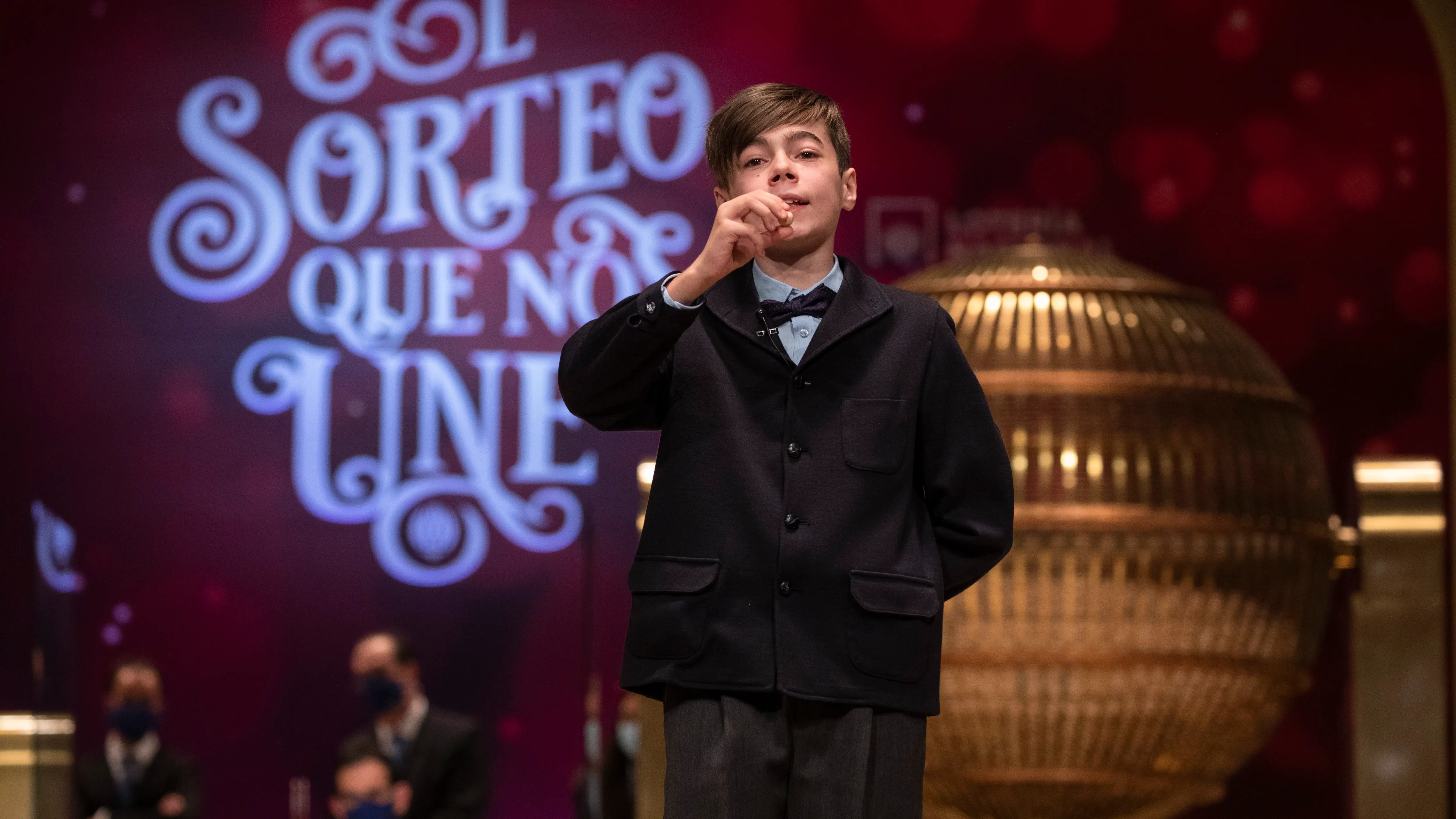 Niños de San Ildefonso en el sorteo de la Lotería de Navidad Niños de San Ildefonso en el sorteo de la Lotería de Navidad
