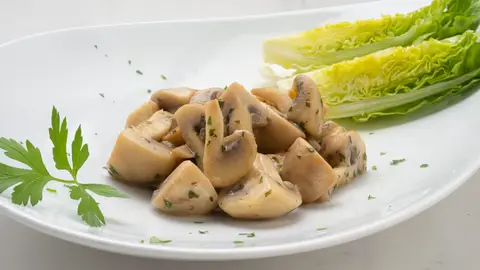 De Karlos Arguiñano: Champiñones salteados con miel y mostaza De Karlos Arguiñano: Champiñones salteados con miel y mostaza