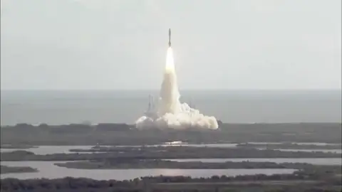 Así fue el lanzamiento del robot Curiosity a Marte hace 10 años Así fue el lanzamiento del robot Curiosity a Marte hace 10 años