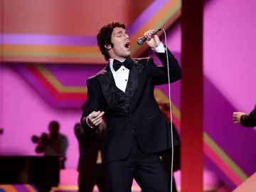 Rasel derrocha elegancia como Tom Jones en ‘It’s not unusual’ Rasel derrocha elegancia como Tom Jones en ‘It’s not unusual’