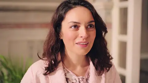 Ezgi Mola es Safiye en ‘Inocentes 'Inocentes'