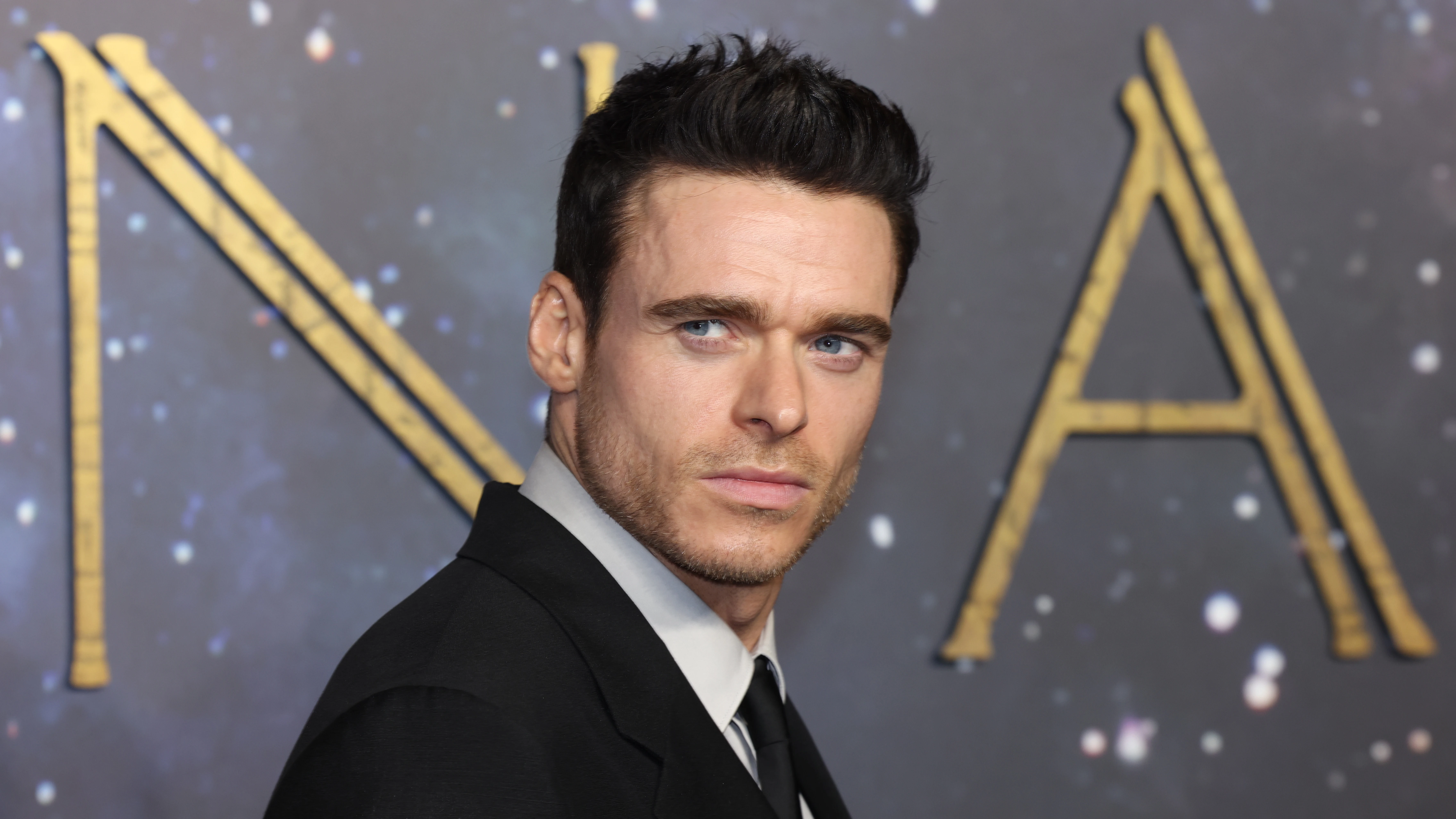 Richard Madden en la premiere de 'Eternals' Richard Madden en la premiere de 'Eternals'