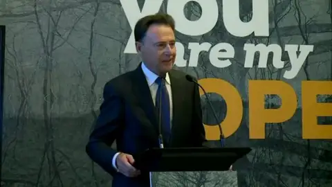 Las bromas de Matías Prats en su discurso al recoger el Premio Cambio 16: "50 años que llevo dando la matraca" Las bromas de Matías Prats en su discurso al recoger el Premio Cambio 16: "50 años que llevo dando la matraca"