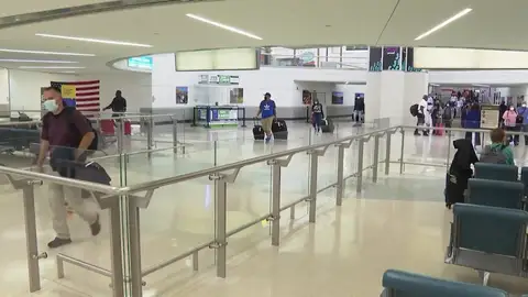 EEUU propone cuarentena a los viajeros que accedan al país EEUU propone cuarentena a los viajeros que accedan al país