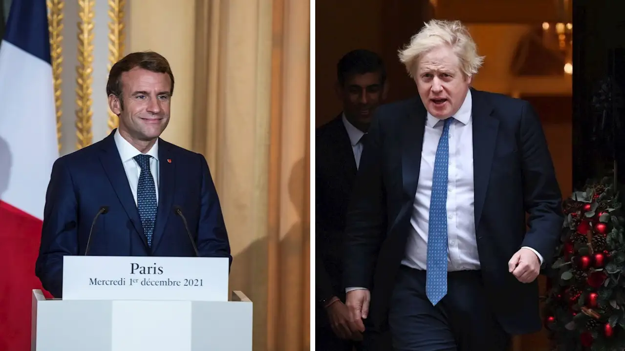 Macron llama "payaso" a Boris Johnson y le acusa de responder siempre "haciendo el mismo circo" Macron llama "payaso" a Boris Johnson y le acusa de responder siempre "haciendo el mismo circo"
