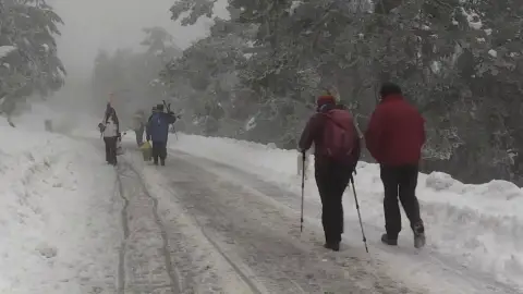 Un temporal impide la apertura de la estación de esquí de Navacerrada Un temporal impide la apertura de la estación de esquí de Navacerrada