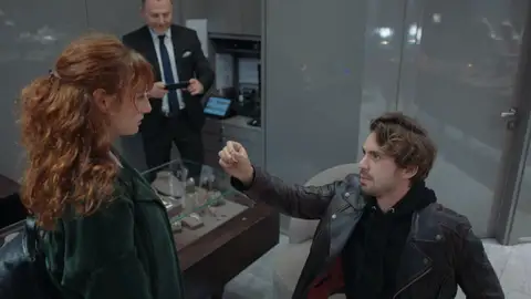 Selçuk pide matrimonio a Nil, ¿cuál es la respuesta? 'Infiel'