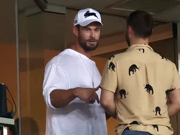 Chris Hemsworth Chris Hemsworth