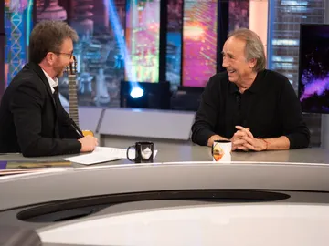 Joan Manuel Serrat destapa los vicios inconfesables de su amigo Joaquín Sabina Joan Manuel Serrat destapa los vicios inconfesables de su amigo Joaquín Sabina