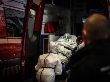 En un mes se han duplicado los pacientes covid en planta y en UCI