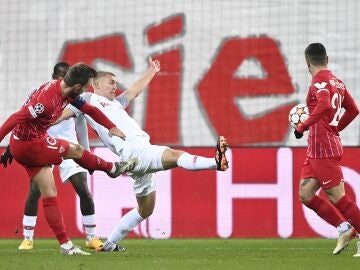 El Sevilla dice adiós a la Liga de Campeones tras una derrota ante el Salzburgo 