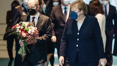 Alemania estrena la 'coalición semáforo' Alemania estrena la 'coalición semáforo'