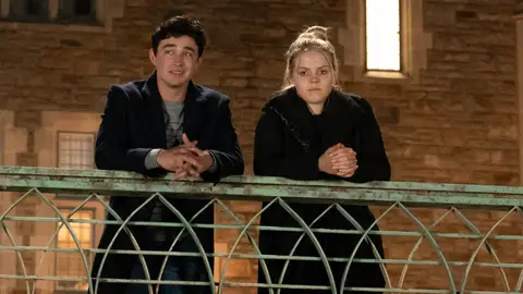 Gavin Leatherwood y Reneé Rapp Gavin Leatherwood y Reneé Rapp