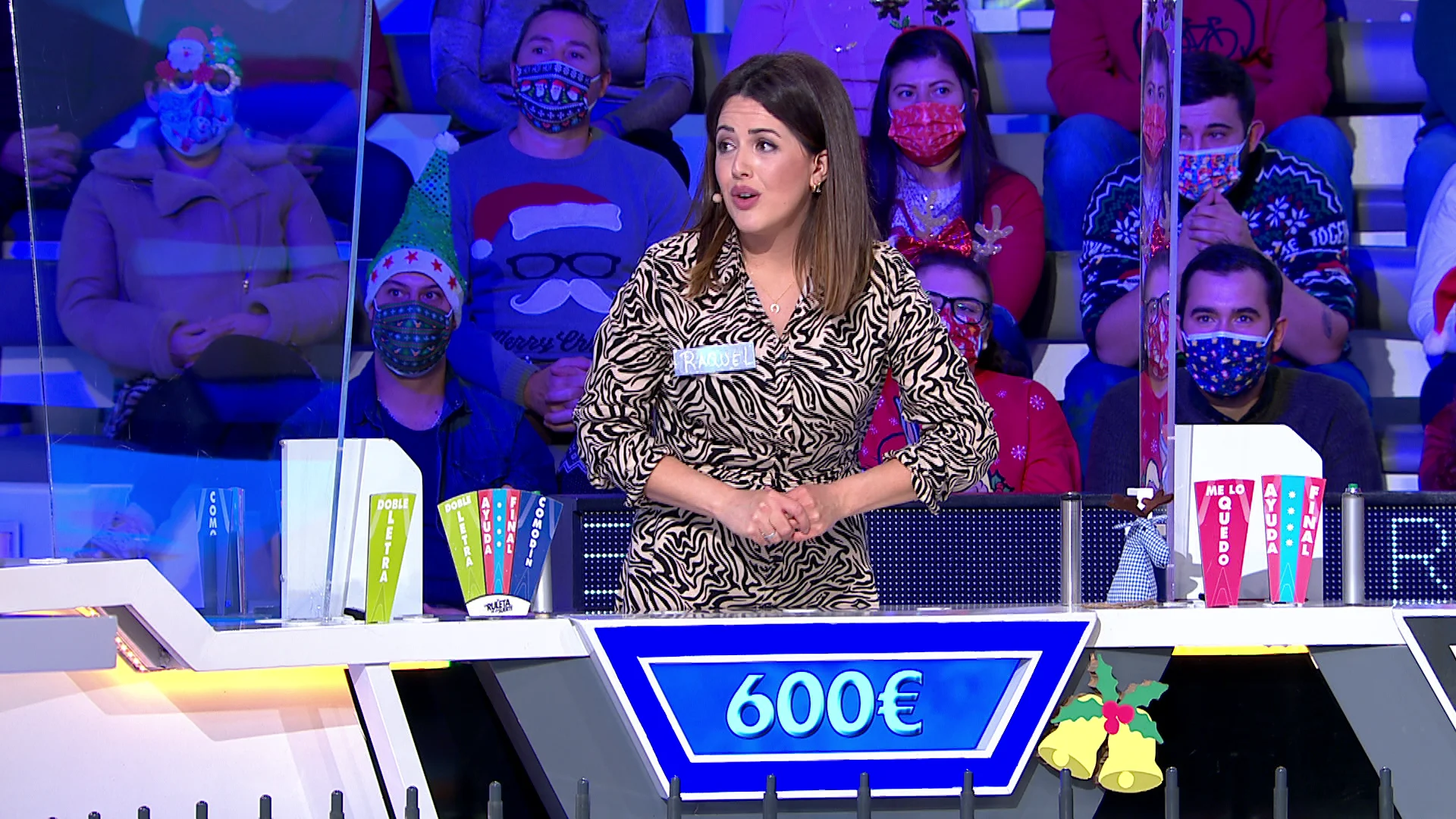 Bloqueo y desesperación: ¡Raquel no consigue averiguar la última letra del panel! Bloqueo y desesperación: ¡Raquel no consigue averiguar la última letra del panel!