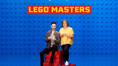 Daniel y Ángeles, madre e hijo expertos en competiciones LEGO Daniel y Ángeles, madre e hijo expertos en competiciones LEGO