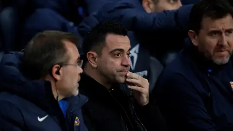 Del "esto es lo que hay" de Koeman al "esta es la realidad" de Xavi: crónica del hundimiento del Barcelona Del "esto es lo que hay" de Koeman al "esta es la realidad" de Xavi: crónica del hundimiento del Barcelona