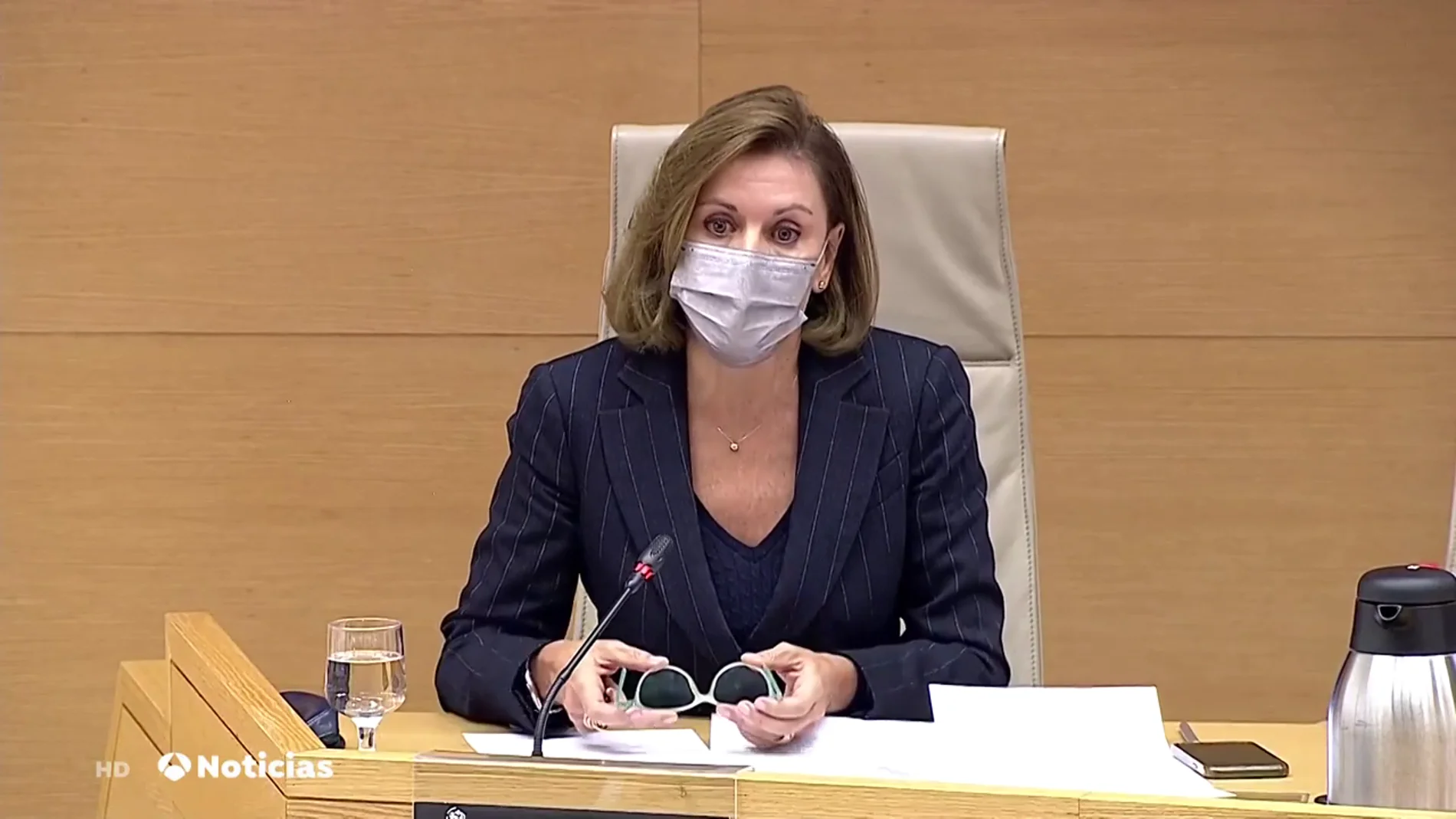 María Dolores de Cospedal, en la comisión Kitchen: "No entré en política para meter la mano en la caja"