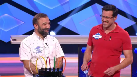 El “volantazo” de David, de ‘Metreros’, para esquivar una pregunta comprometida de Juanra Bonet El “volantazo” de David, de ‘Metreros’, para esquivar una pregunta comprometida de Juanra Bonet