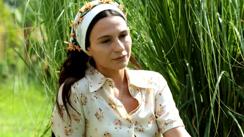 ¿Quién es Selin Yeninci? Descubre a la actriz que da vida a Saniye en ‘Tierra Amarga’ ¿Quién es Selin Yeninci? Descubre a la actriz que da vida a Saniye en ‘Tierra Amarga’