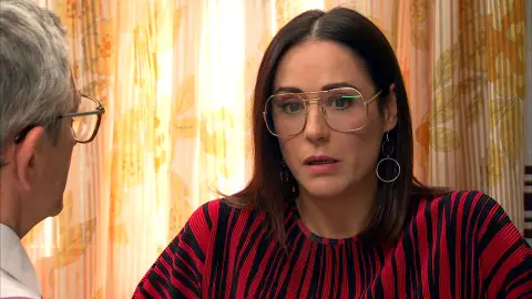 La noticia de la muerte de John Lennon impacta en los vecinos de la plaza de los Frutos La noticia de la muerte de John Lennon impacta en los vecinos de la plaza de los Frutos