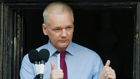 EEUU gana el recurso contra el fallo que impidió la extradición de Julian Assange EEUU gana el recurso contra el fallo que impidió la extradición de Julian Assange