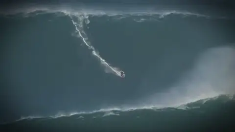 SURF NAZARE SURF NAZARE