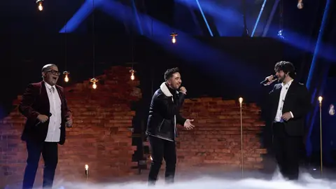 Beret canta ‘Te estás olvidando de mí’ con Ezequiel y Besay en la Semifinal de ‘La Voz’ Beret canta ‘Te estás olvidando de mí’ con Ezequiel y Besay en la Semifinal de ‘La Voz’