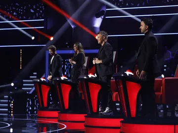 El público de ‘La Voz’ escoge a los cuatro finalistas y deja a Malú sin equipo El público de ‘La Voz’ escoge a los cuatro finalistas y deja a Malú sin equipo