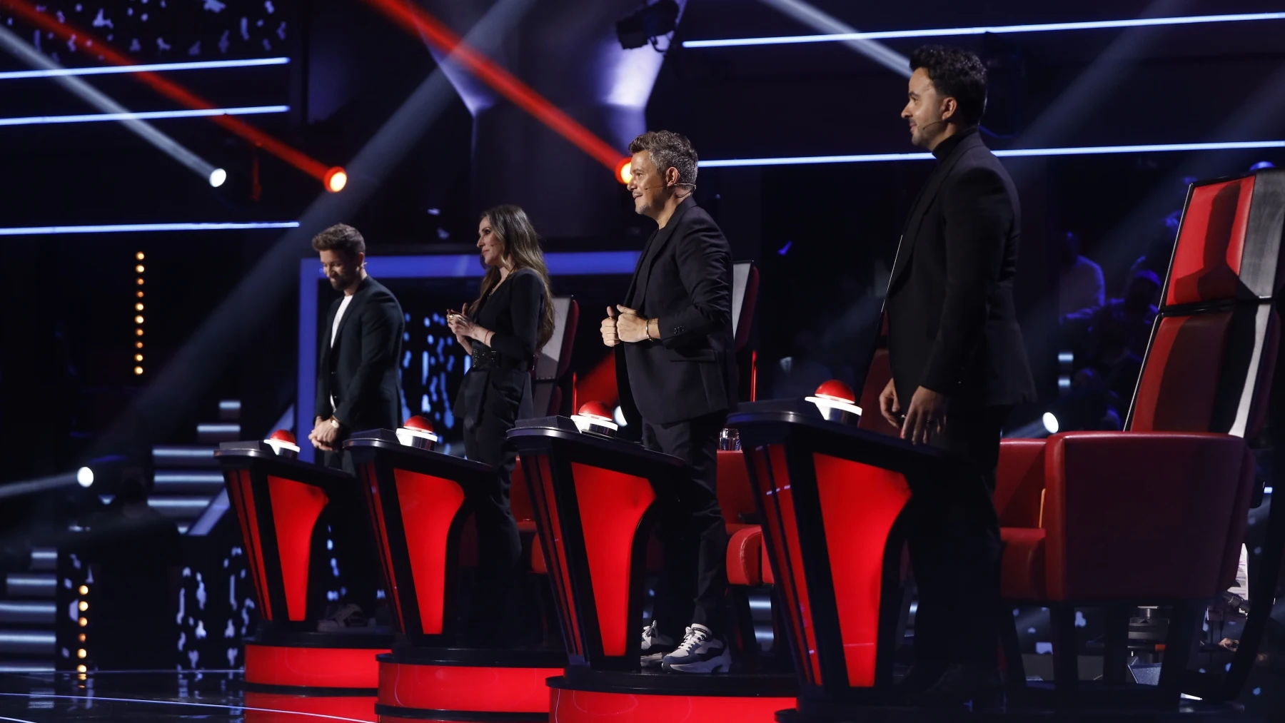 El público de ‘La Voz’ escoge a los cuatro finalistas y deja a Malú sin equipo El público de ‘La Voz’ escoge a los cuatro finalistas y deja a Malú sin equipo