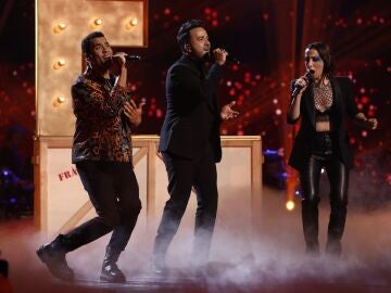 Luis Fonsi canta ‘Nada es para siempre’ con Diana y Carlos Ángel en la Semifinal de ‘La Voz’