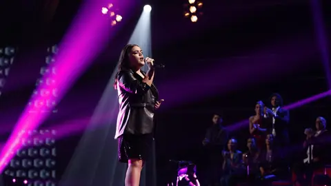 Inés Manzano canta ‘Diamonds’ en la Semifinal de ‘La Voz’ Inés Manzano canta ‘Diamonds’ en la Semifinal de ‘La Voz’