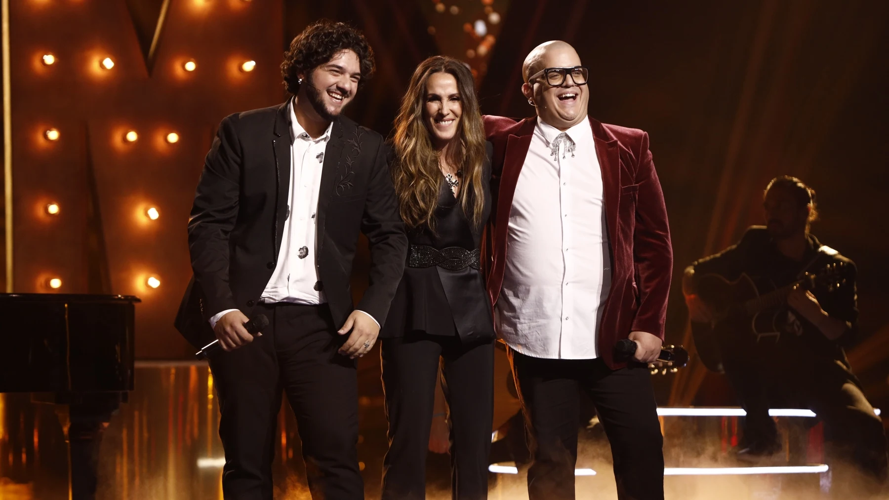 Mal&uacute; canta &lsquo;Qu&eacute; tarde&rsquo; con Ezequiel y Besay en la Semifinal de &lsquo;La Voz&rsquo;