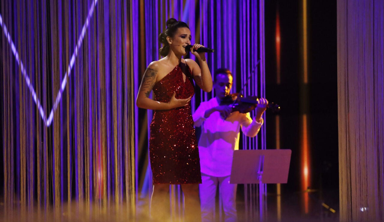 Marina Jiménez canta ‘SOS’ en la Semifinal de ‘La Voz’