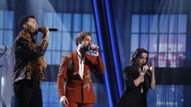 David Bisbal canta ‘El ruido’ con Diana y Carlos Ángel en la Semifinal de ‘La Voz’