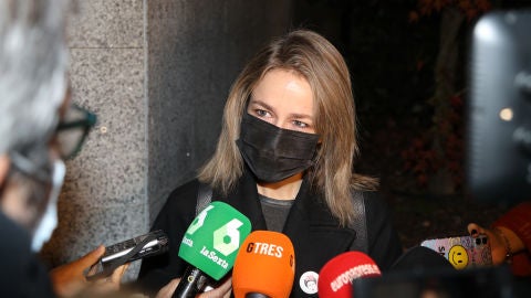 Silvia Abascal en el funeral de Verónica Forqué