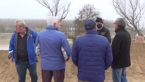 La crecida del río Ebro arrasa más de 15.000 hectáreas de cosechas en Navarra La crecida del río Ebro arrasa más de 15.000 hectáreas de cosechas en Navarra