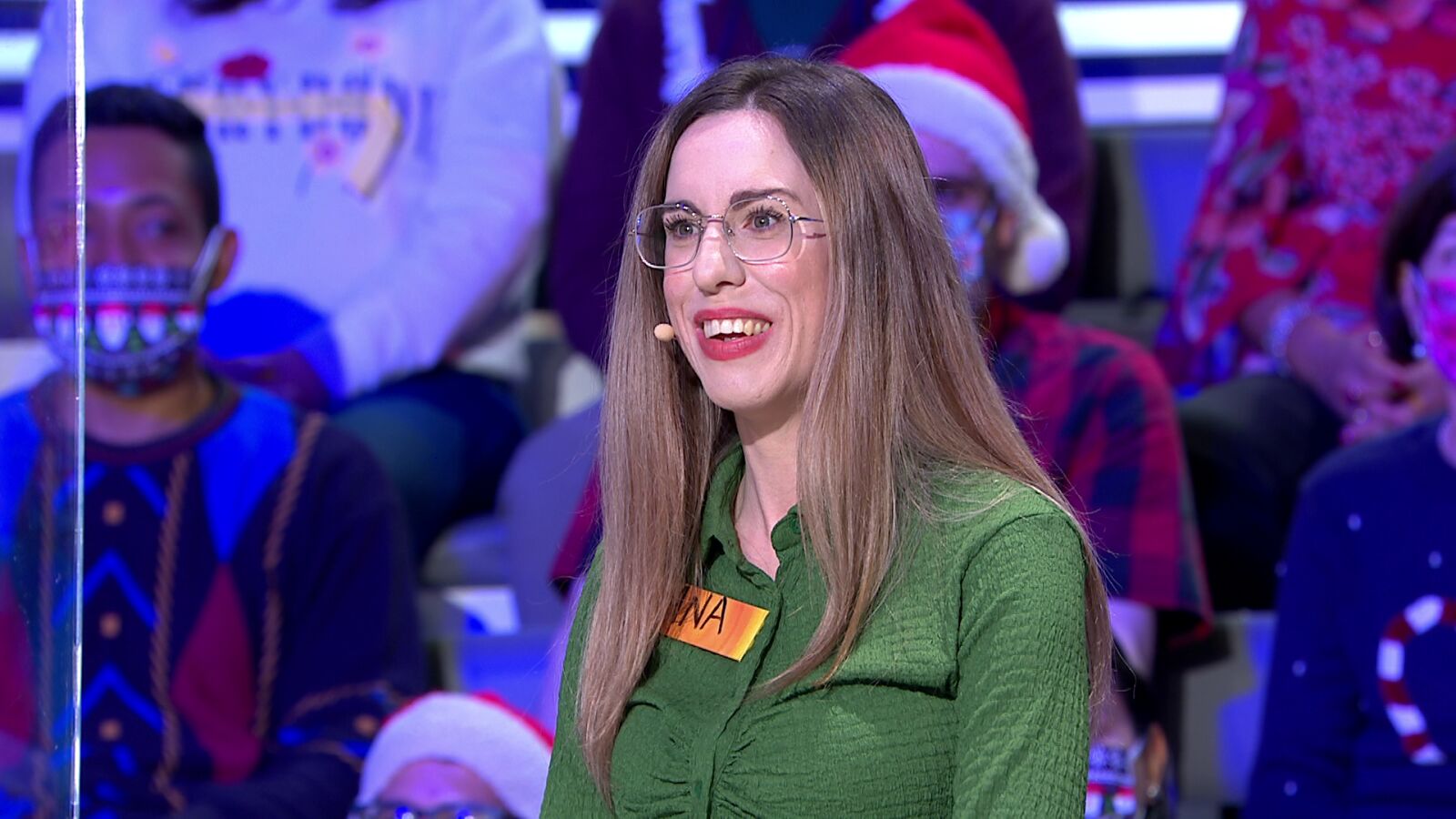 La divertida y entretenida presentación de Ana Belén: “Cuidado que te quita el puesto Jorge”