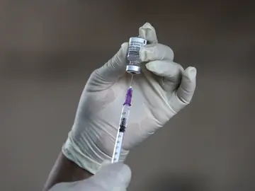 La vacuna contra el coronavirus de Pfizer y BioNTech La vacuna contra el coronavirus de Pfizer y BioNTech