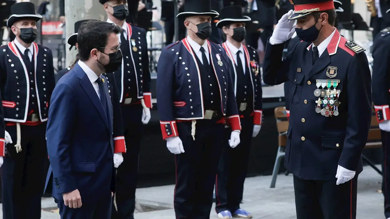 El Govern cesa a Josep Llu&iacute;s Trapero como jefe de los Mossos d'Esquadra