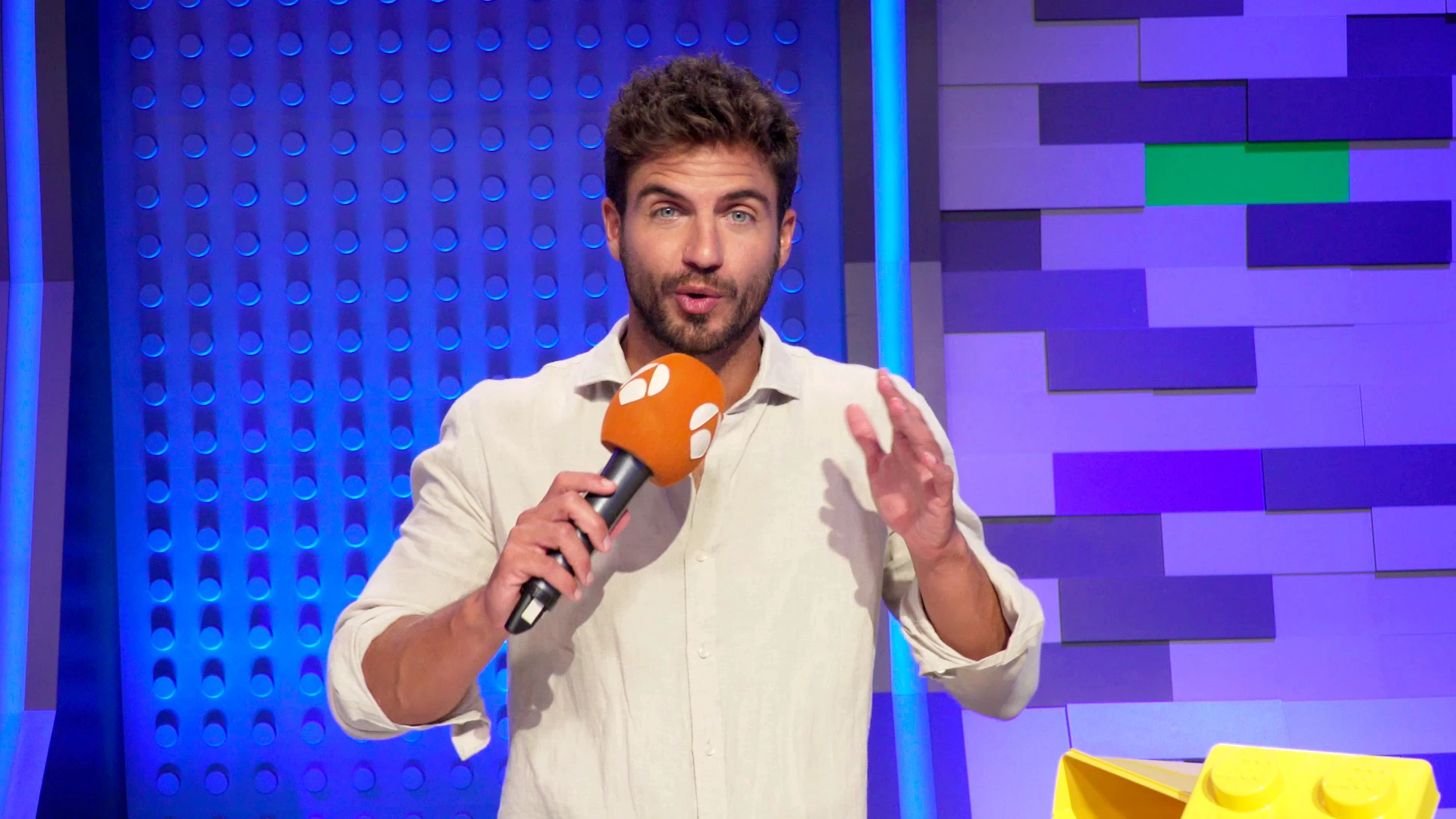 Maxi Iglesias se enfrenta al reto de ‘LEGO Masters’ Maxi Iglesias se enfrenta al reto de ‘LEGO Masters’