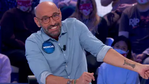 La confesión de Monchi sobre ‘Pasapalabra’ y su tatuaje del Sevilla: “Es mi momento de felicidad después de un día de trabajo” La confesión de Monchi sobre ‘Pasapalabra’ y su tatuaje del Sevilla: “Es mi momento de felicidad después de un día de trabajo”