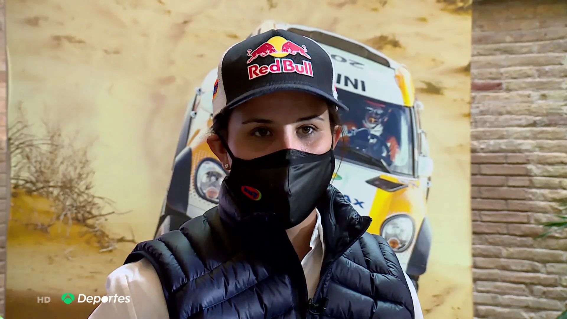 Laia Sanz se pasa a los coches en el pr&oacute;ximo rally Dakar