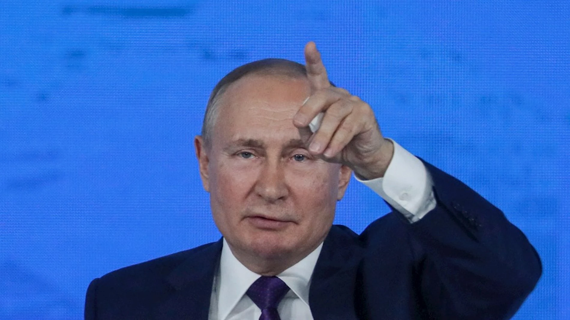 Vladimir Putin amenaza a Occidente con atacar en Ucrania con medidas de carácter militar y técnico