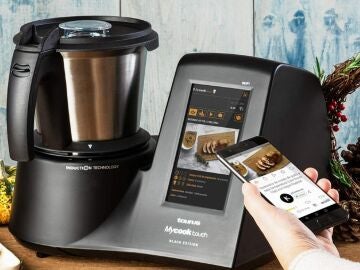 El Robot de cocina de Taurus Mycook Touch Black Edition con un descuento de más del 40%