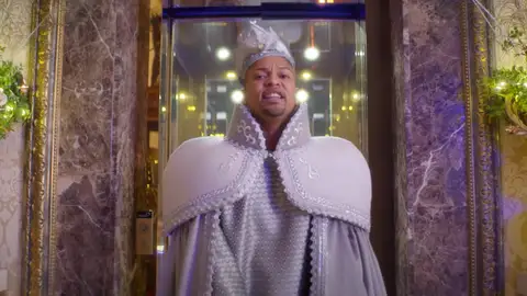 Ray Zapata felicita la Navidad a ritmo de rap: "Traigo la plata desde oriente y dejamos un legado para siempre" Ray Zapata felicita la Navidad a ritmo de rap: "Traigo la plata desde oriente y dejamos un legado para siempre"