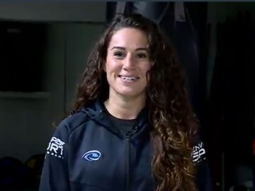 Claudia, única boxeadora española en la MMA