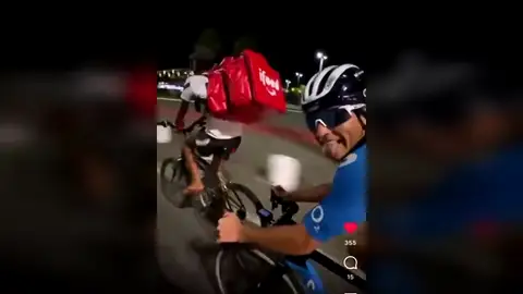 Un 'rider' en chanclas compite con la promesa del Movistar Vinicius Rangel Un 'rider' en chanclas compite con la promesa del Movistar Vinicius Rangel